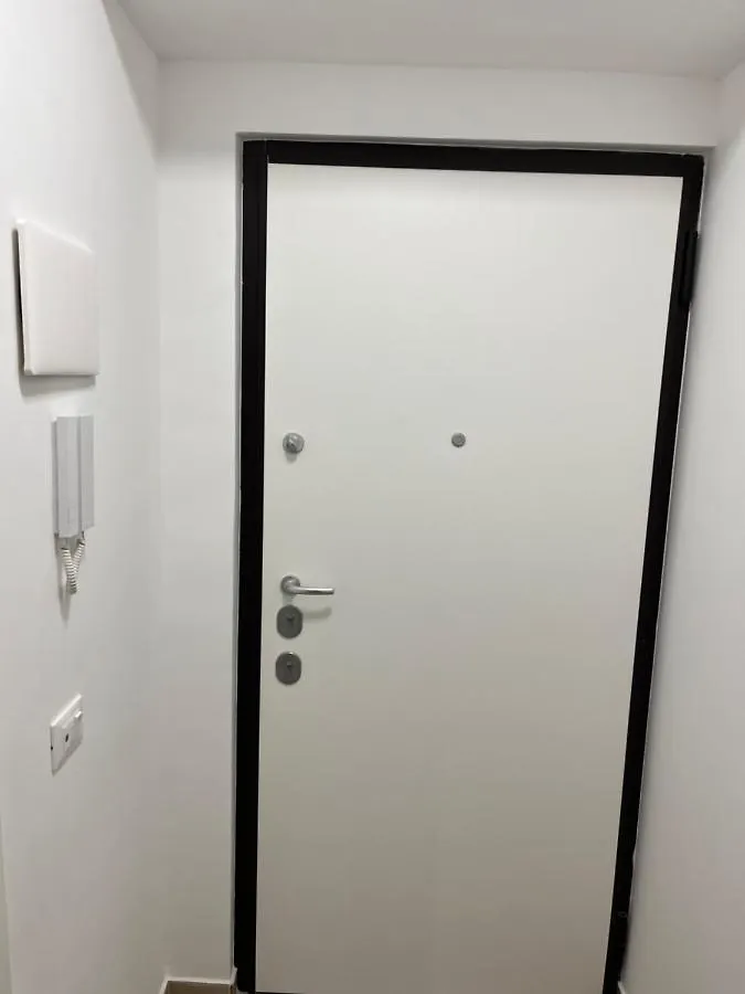 Un Raggio Di Sole Al Massimo Apartamento Palermo 0*,